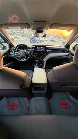 تۆیۆتا کامری